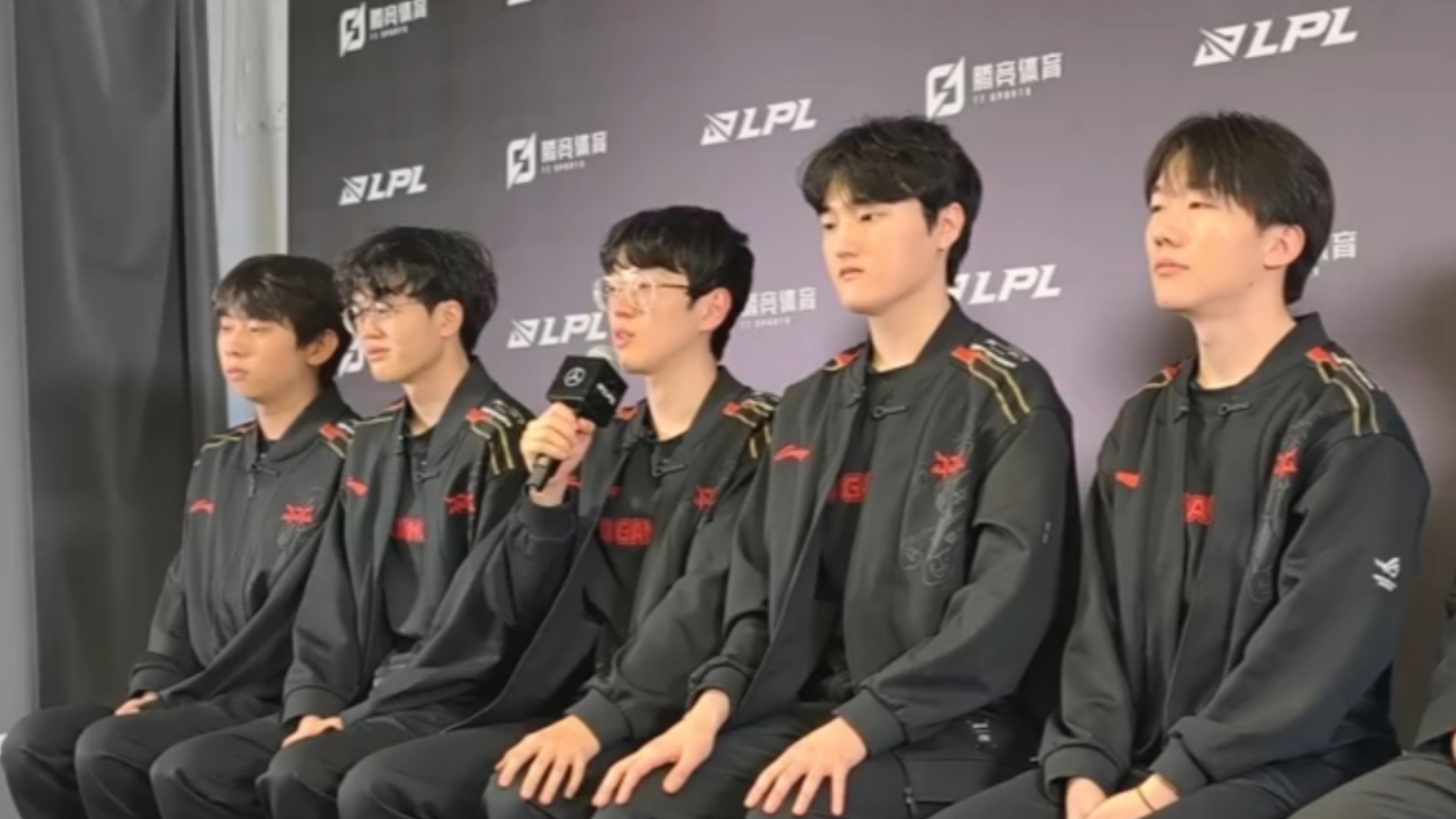 Scout重返赛场，锐不可当首场状态出色，快船观众沸腾！