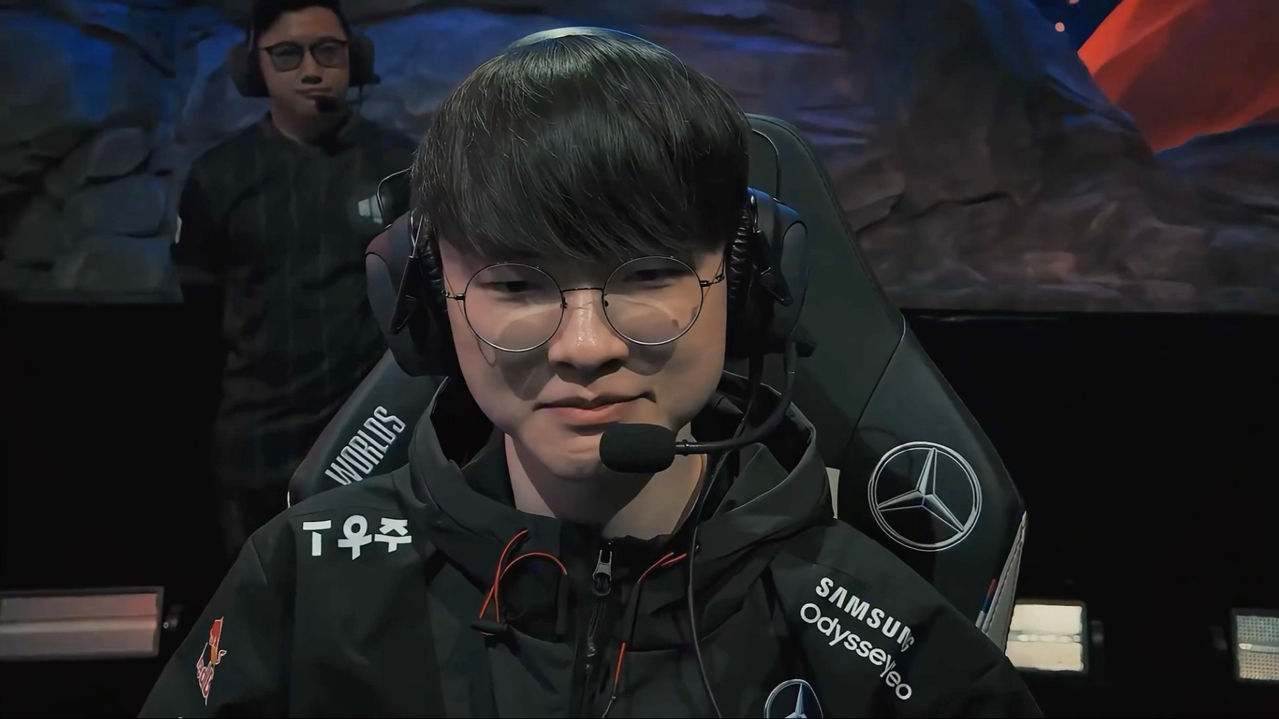 包含Faker迎来十二赛季出色发挥，西班牙队观众热烈欢呼！的词条