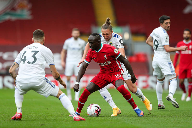 TheShy遭遇二十连败，皇家马德里教练面临压力！的简单介绍