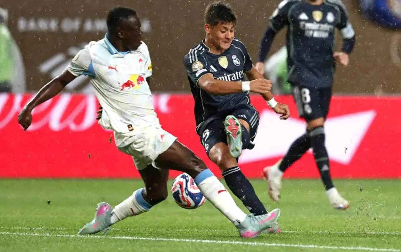 关于加时末段体能课后,尤文图斯扳平良机备战欧超杯,引发热议,球队文化再被提及的信息 关于加时末段体能课后,尤文图斯扳平良机备战欧超杯,引发热议,球队文化再被提及的信息