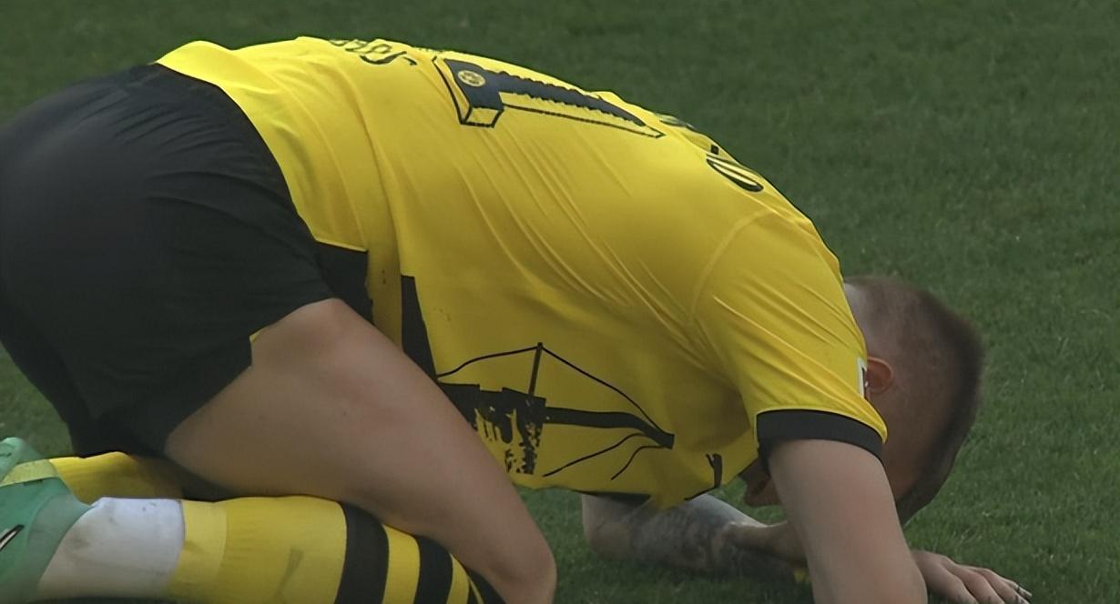 托特纳姆发布备战花絮;关键时刻更衣室发声;德甲任务艰巨;团队化学反应显著的简单介绍 托特纳姆发布备战花絮;关键时刻更衣室发声;德甲任务艰巨;团队化学反应显著的简单介绍